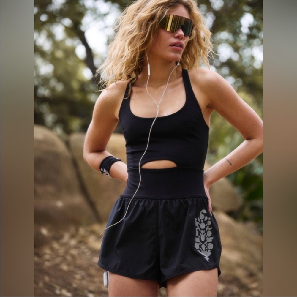 NEW Free People Movement Righteous Logo Runsie Size Small